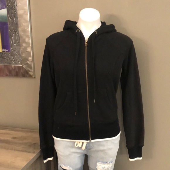 GAP Tops - NWT Gap Zip Up Hoodie